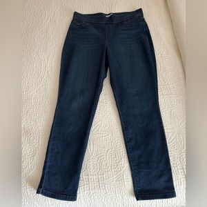 Nine West Sz. 12 Pull On  Ankle Length Jeans In Like New Condition